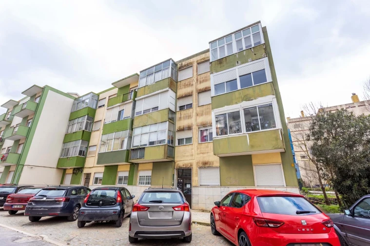 Apartamento T2 para Venda em Algueirão-Mem Martins Foto 19