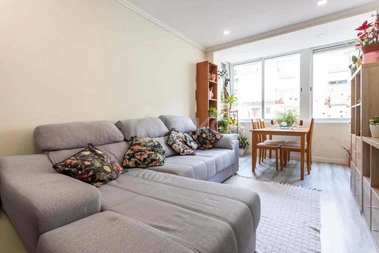 Apartamento T2 para Venda em Algueirão-Mem Martins Foto 8