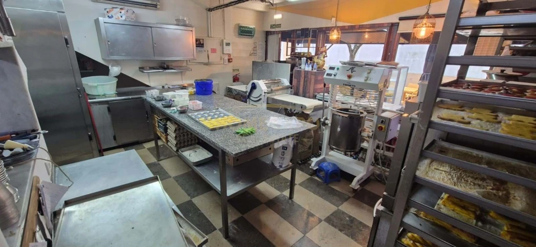 Negócio para Venda em Almeirim Foto 9