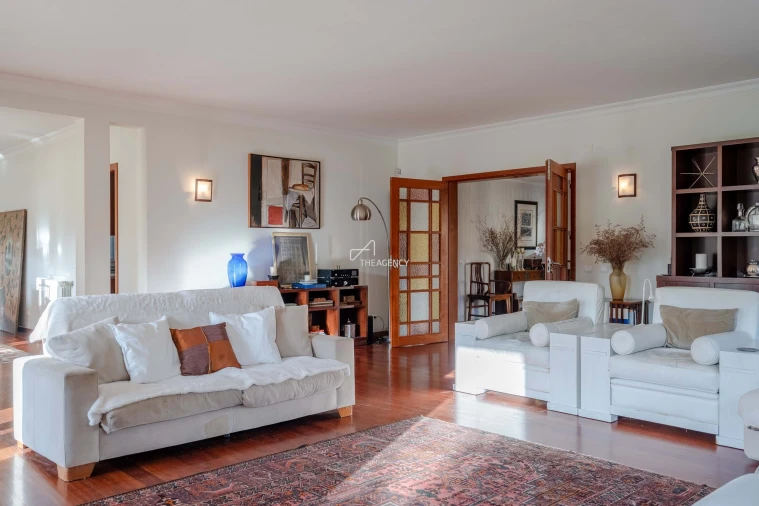 Moradia T6 para Venda em Cascais e Estoril Foto 12