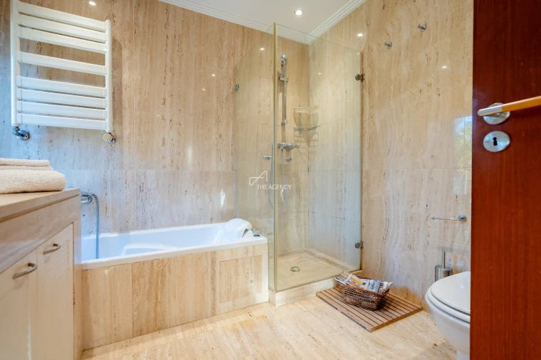 Moradia T6 para Venda em Cascais e Estoril Foto 46