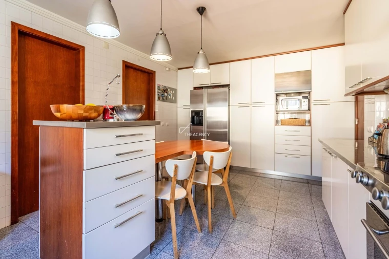 Moradia T6 para Venda em Cascais e Estoril Foto 23