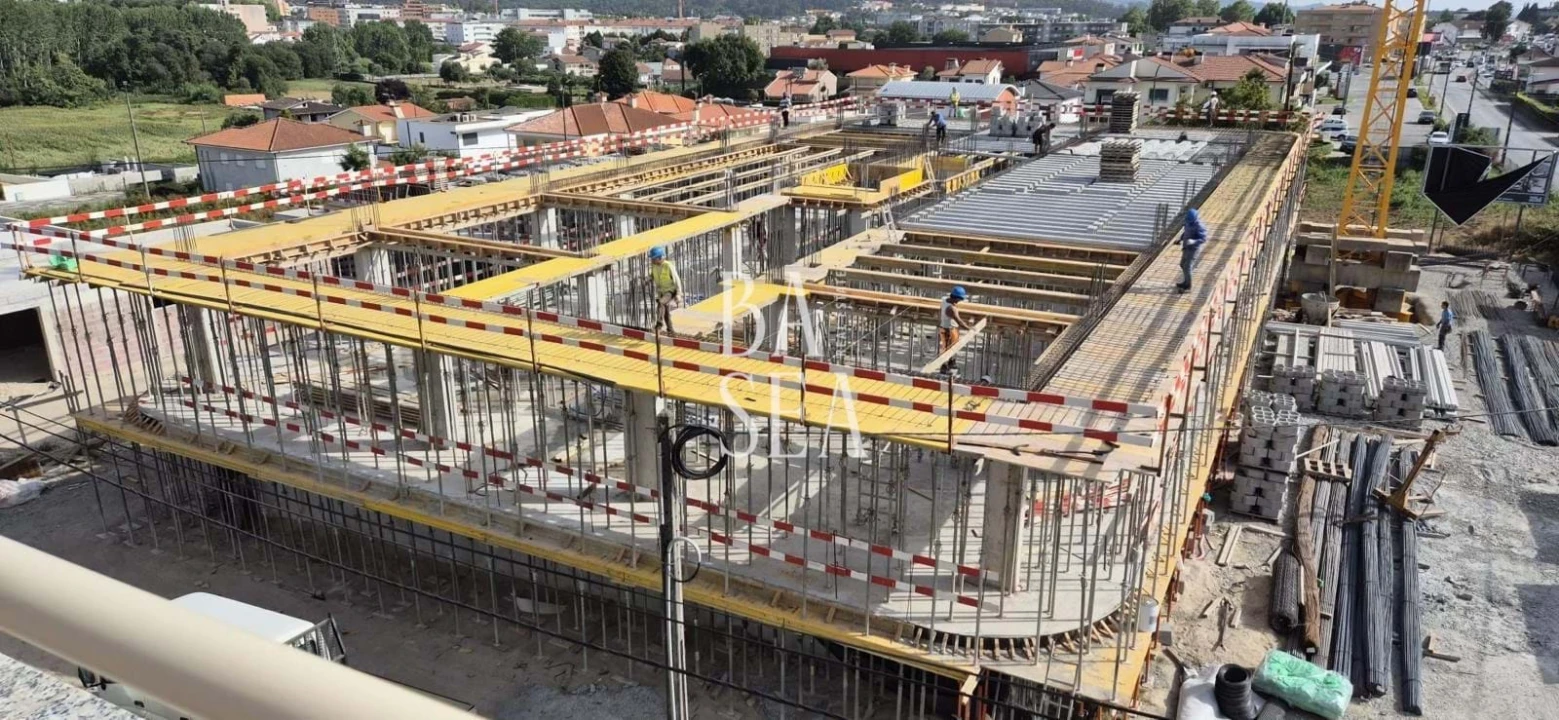 Apartamento T3 para Venda em Meixomil Foto 11