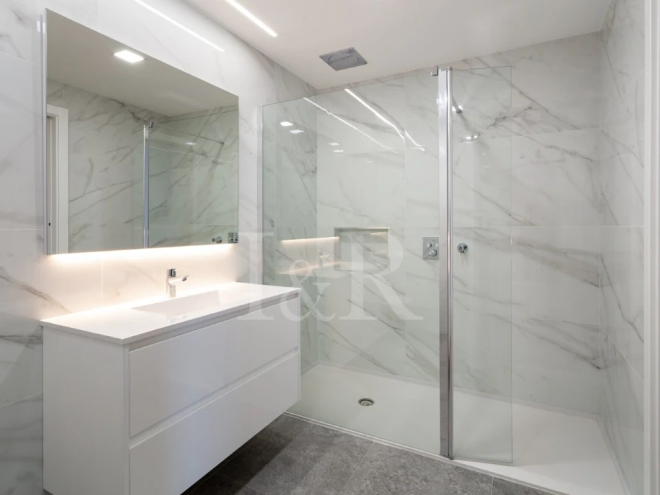 Apartamento T3 para Venda em Carnaxide e Queijas Foto 14