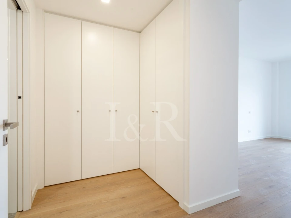 Apartamento T3 para Venda em Carnaxide e Queijas Foto 16