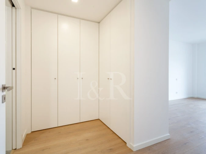 Apartamento T3 para Venda em Carnaxide e Queijas Foto 16