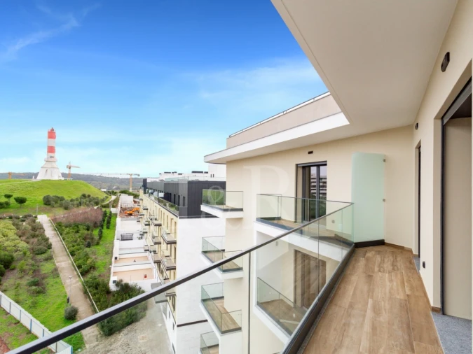 Apartamento T3 para Venda em Carnaxide e Queijas Foto 31