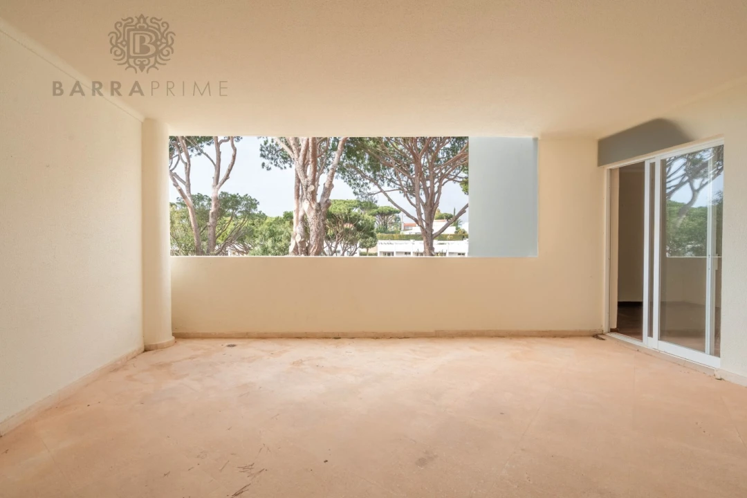 Apartamento T2 para Venda em Almancil Foto 5