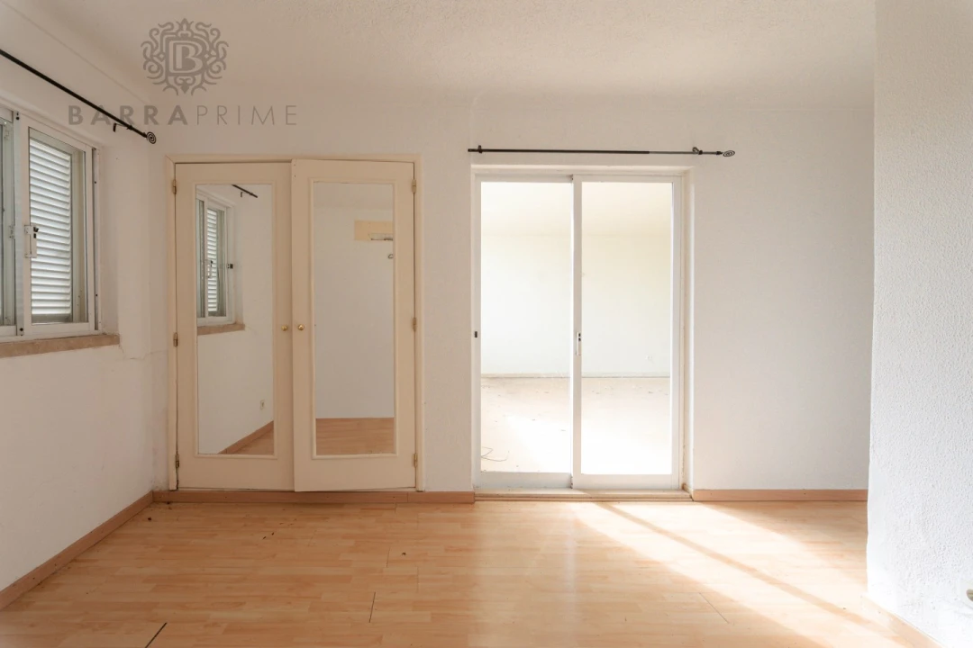 Apartamento T2 para Venda em Almancil Foto 4