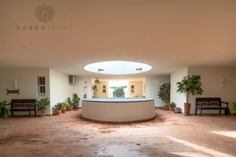 Apartamento T2 para Venda em Almancil Foto 7