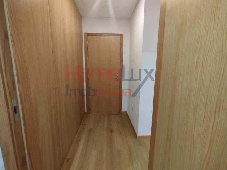 Apartamento T3 para Venda em Rio Tinto Foto 15