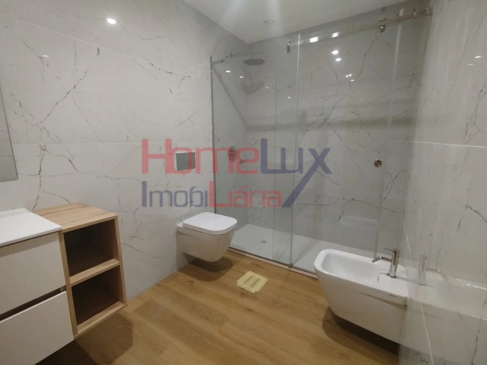 Apartamento T3 para Venda em Rio Tinto Foto 18