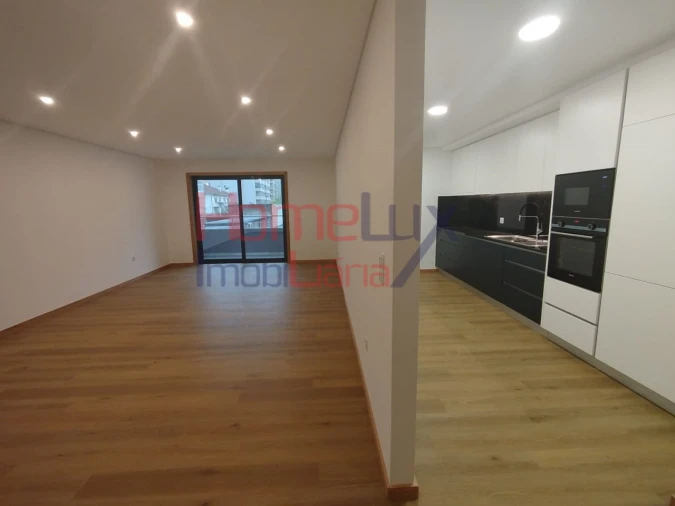 Apartamento T3 para Venda em Rio Tinto Foto 1