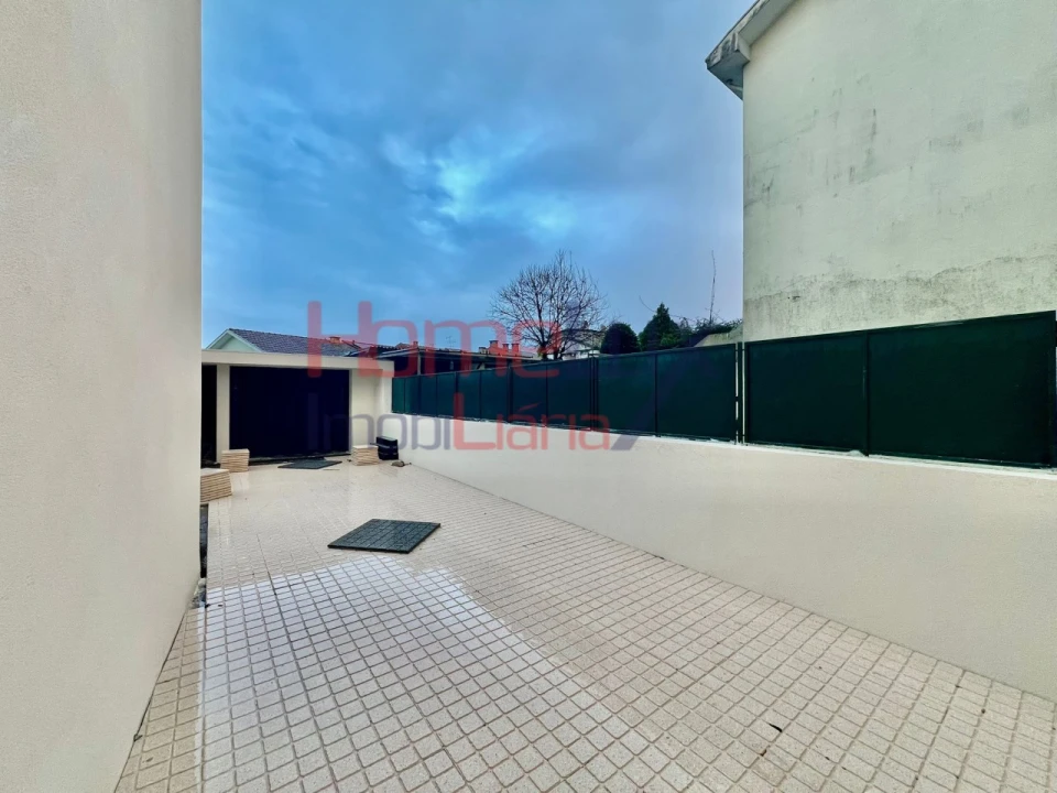 Moradia T3 para Venda em Aguas Santas Foto 21