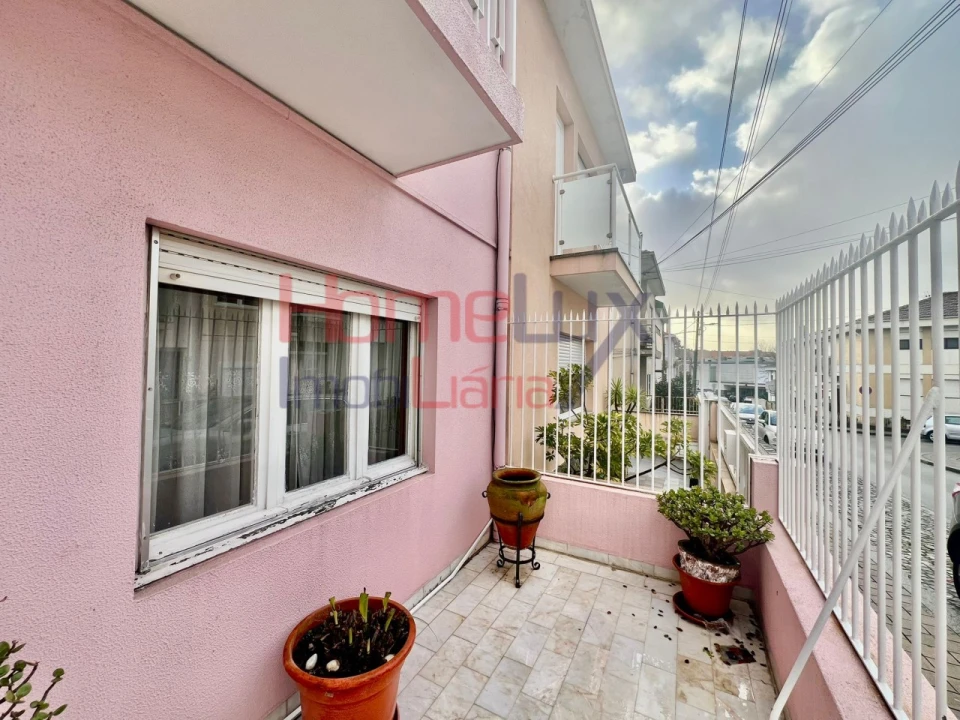 Moradia T3 para Venda em Rio Tinto Foto 5