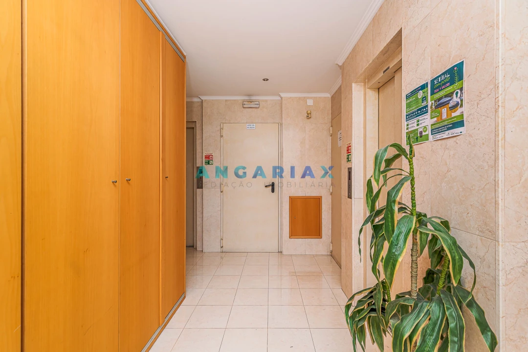 Apartamento T3 para Venda em Setubal (São Sebastião) Foto 4