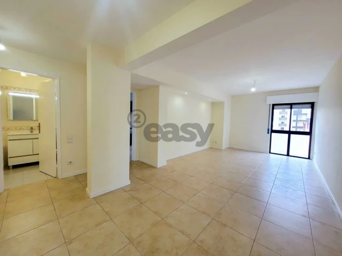 Apartamento T2 para Venda em Algueirão-Mem Martins Foto 13