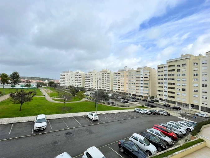Apartamento T2 para Arrendamento em Póvoa de Santa Iria e Forte da Casa Foto 19