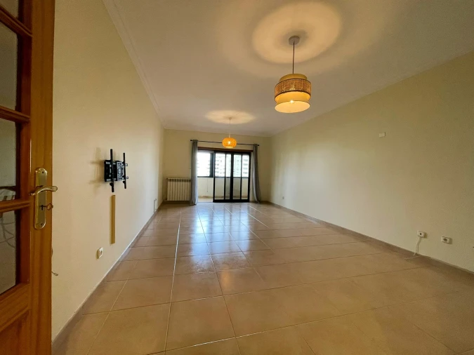 Apartamento T2 para Arrendamento em Póvoa de Santa Iria e Forte da Casa Foto 7