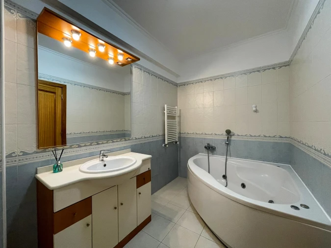 Apartamento T2 para Arrendamento em Póvoa de Santa Iria e Forte da Casa Foto 20