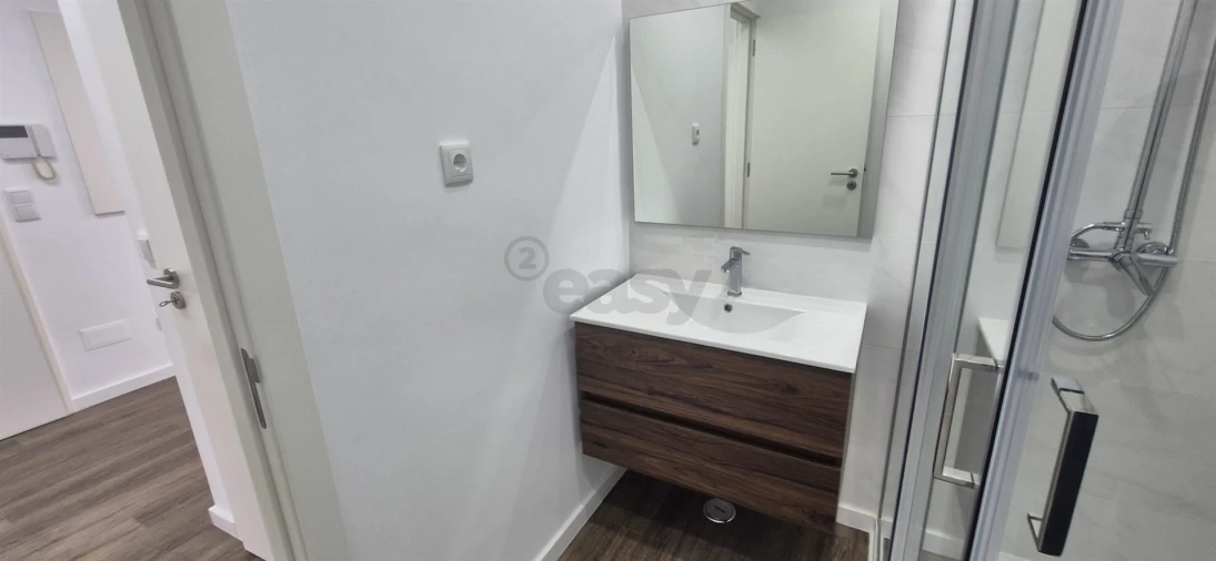 Apartamento T2 para Venda em Póvoa de Santo Adrião e Olival Basto Foto 18