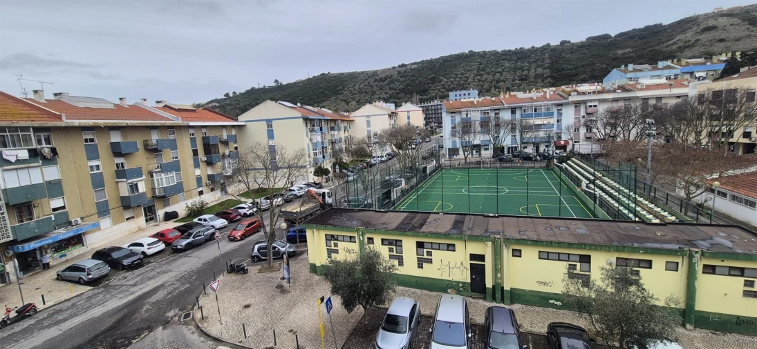 Apartamento T2 para Venda em Póvoa de Santo Adrião e Olival Basto Foto 24