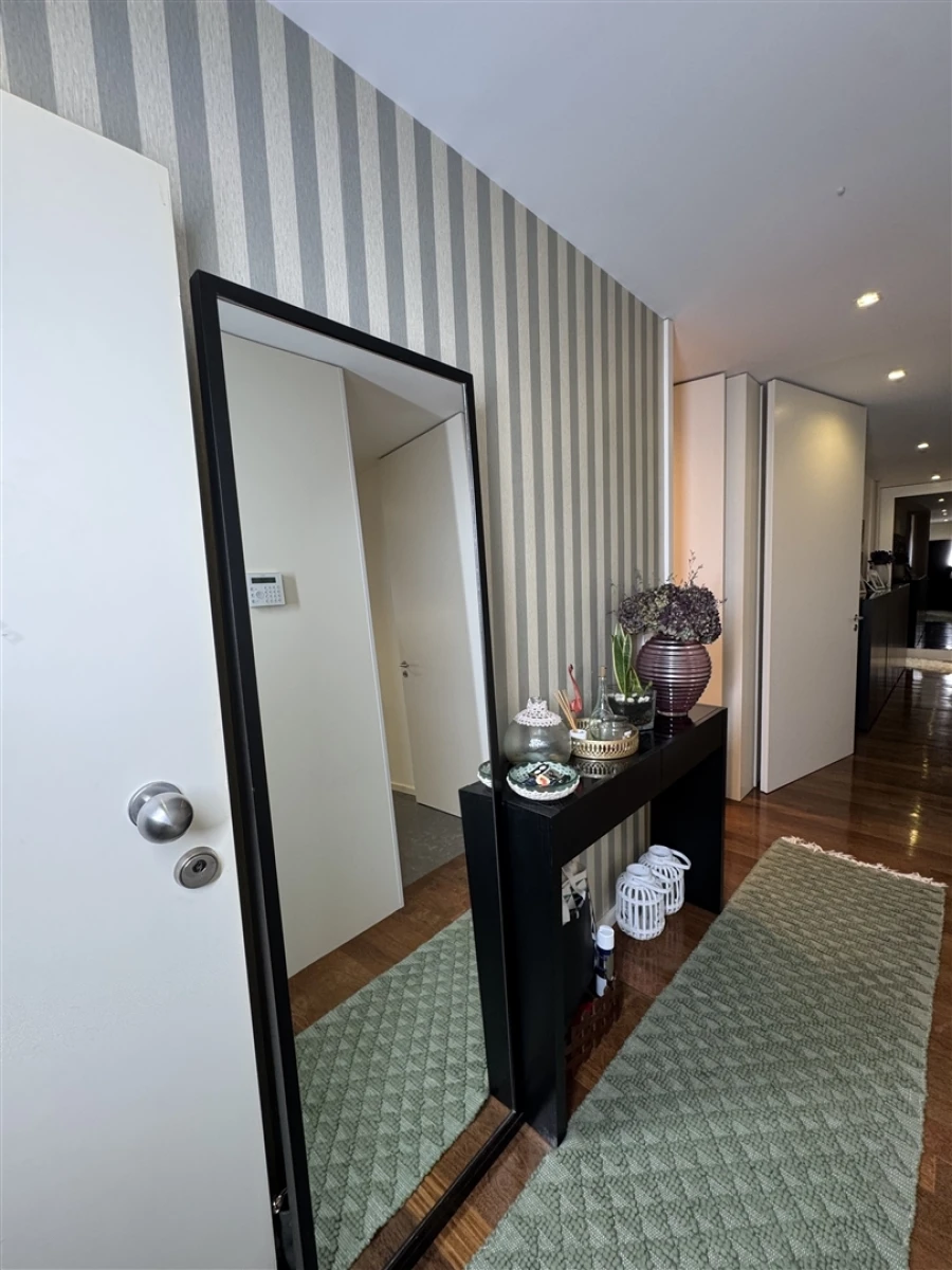 Apartamento T3 para Venda em Arcozelo Foto 10