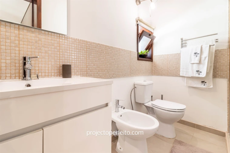 Moradia T4 para Venda em Anta e Guetim Foto 9