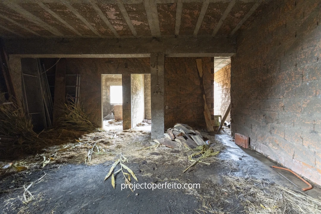 Armazém para Venda em Macieira de Cambra Foto 6
