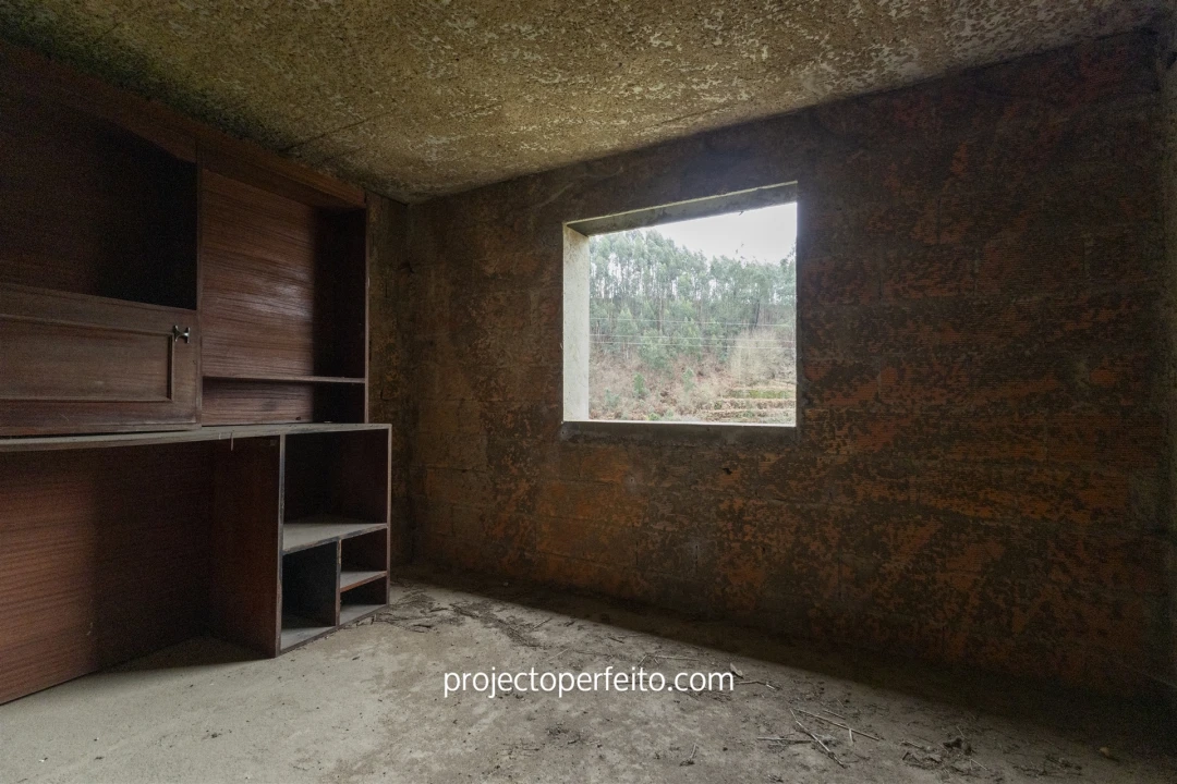 Armazém para Venda em Macieira de Cambra Foto 16