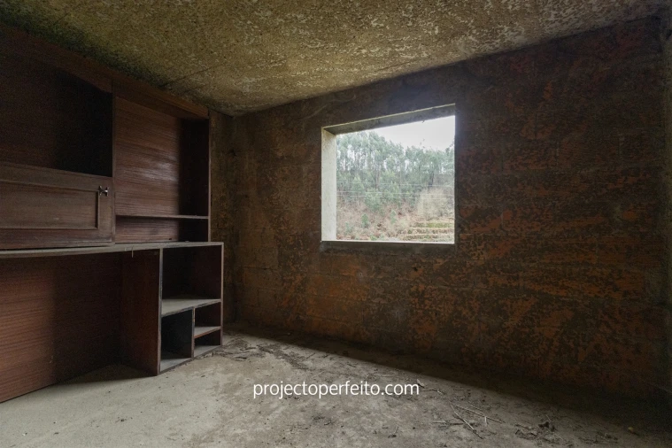 Armazém para Venda em Macieira de Cambra Foto 16