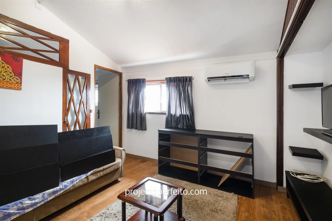 Apartamento T5 para Venda em Espinho Foto 2