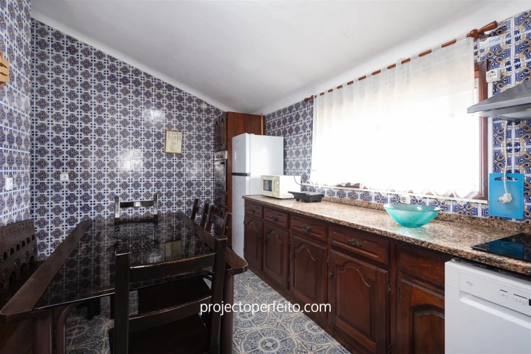 Apartamento T5 para Venda em Espinho Foto 5
