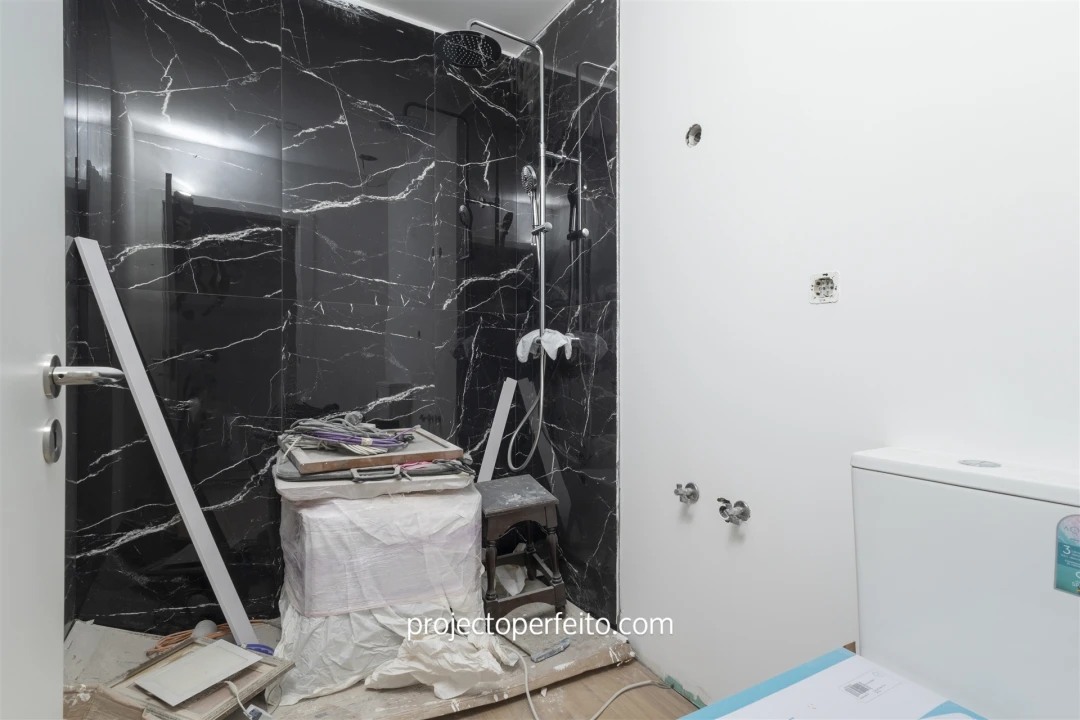 Moradia T2 para Venda em Rio Meão Foto 5