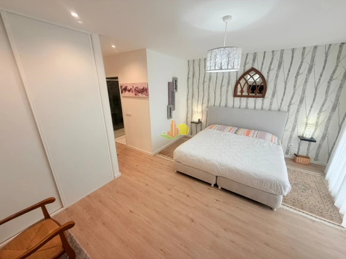 Apartamento T4 para Venda em Tavarede Foto 25