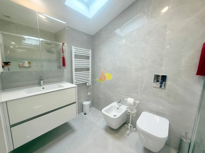 Apartamento T4 para Venda em Tavarede Foto 33