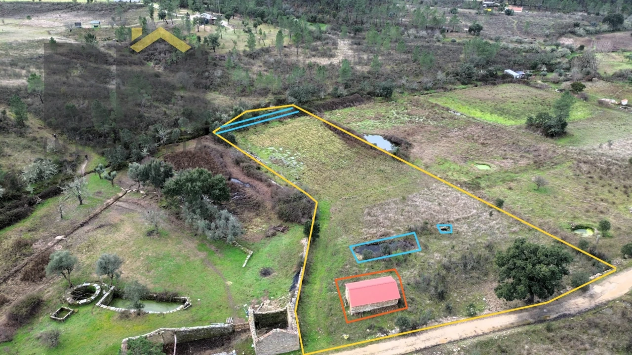 Quinta T0 para Venda em Salgueiro do Campo Foto 1