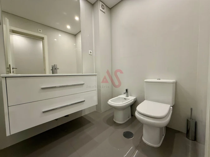 Apartamento T2 para Venda em Bougado (São Martinho e Santiago) Foto 8