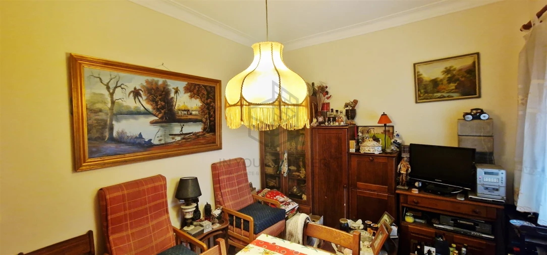 Apartamento T2 para Venda em Queluz e Belas Foto 13