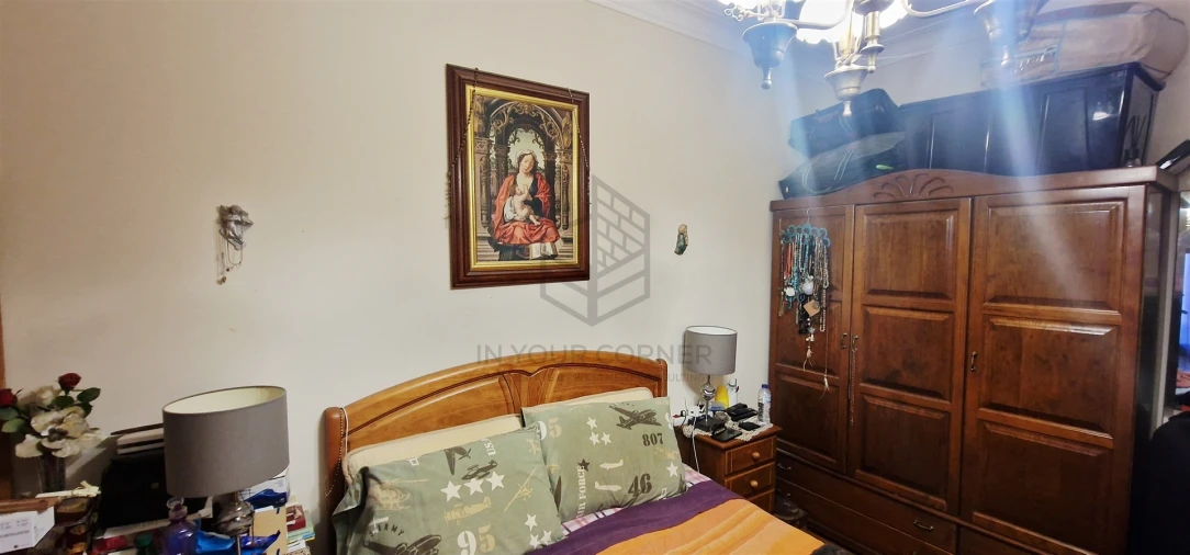 Apartamento T2 para Venda em Queluz e Belas Foto 11