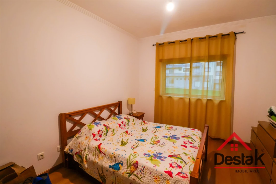 Apartamento T2 para Arrendamento em Ranhados Foto 6