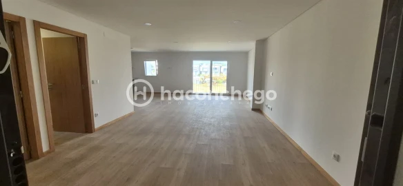 Apartamento T3 para Venda em Arcozelo