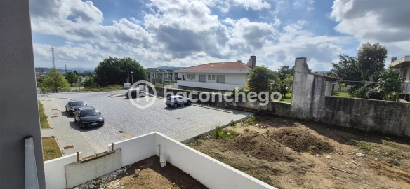 Apartamento T3 para Venda em Arcozelo