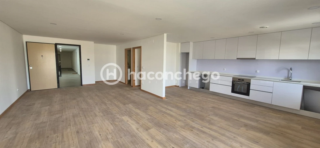 Apartamento T3 para Venda em Arcozelo Foto 11