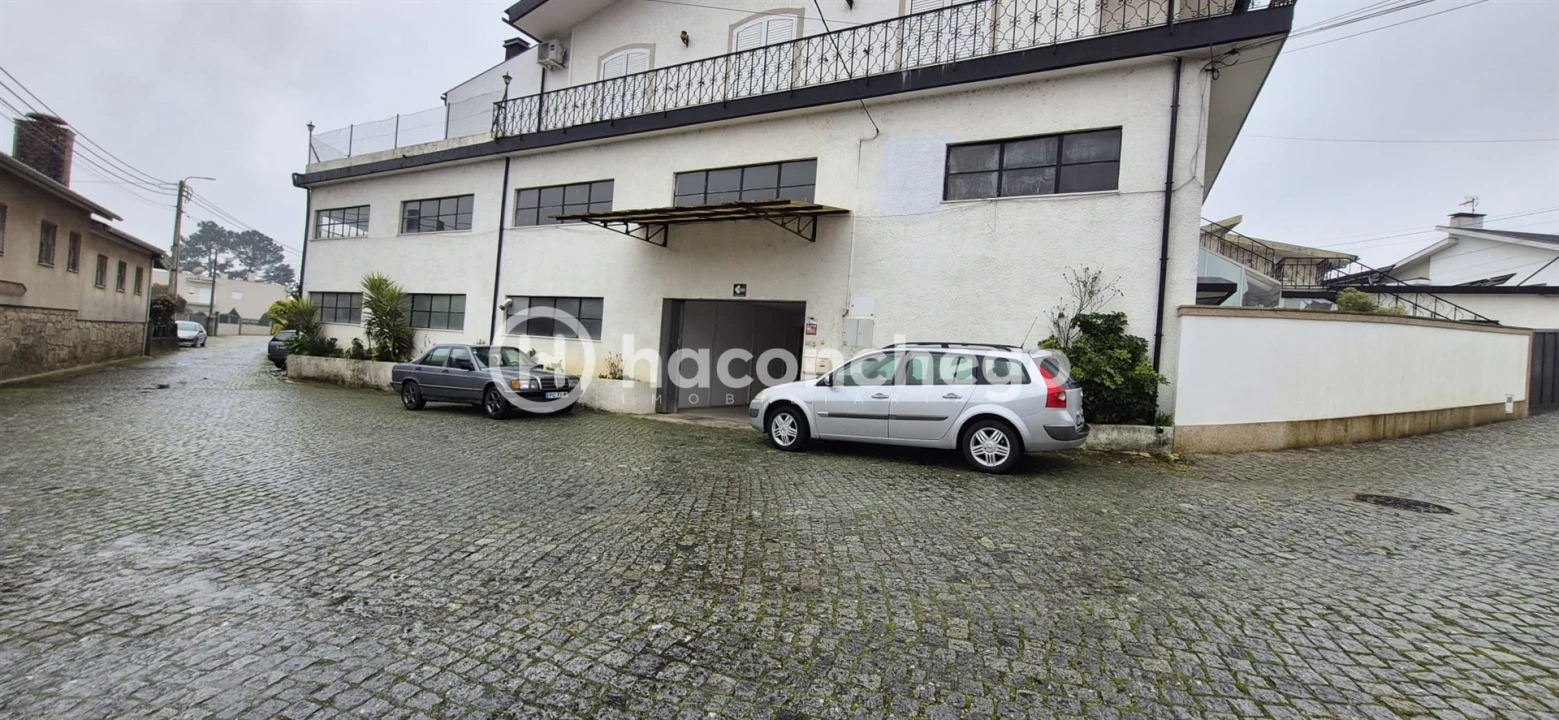 Armazém para Arrendamento em Galegos (São Martinho) Foto 1