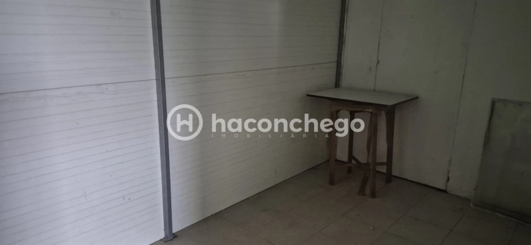 Armazém para Arrendamento em Galegos (São Martinho) Foto 5