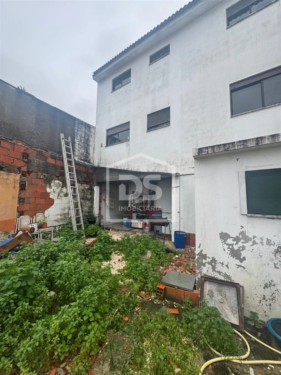 Moradia T3 para Venda em Marinha Grande Foto 43