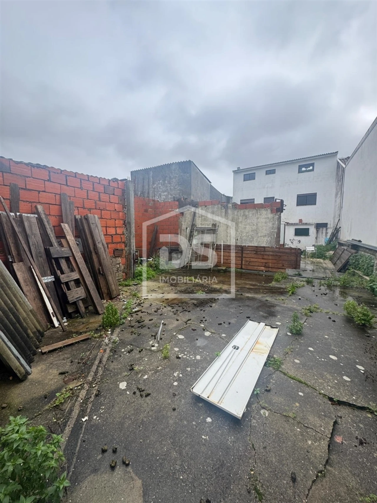 Moradia T3 para Venda em Marinha Grande Foto 40