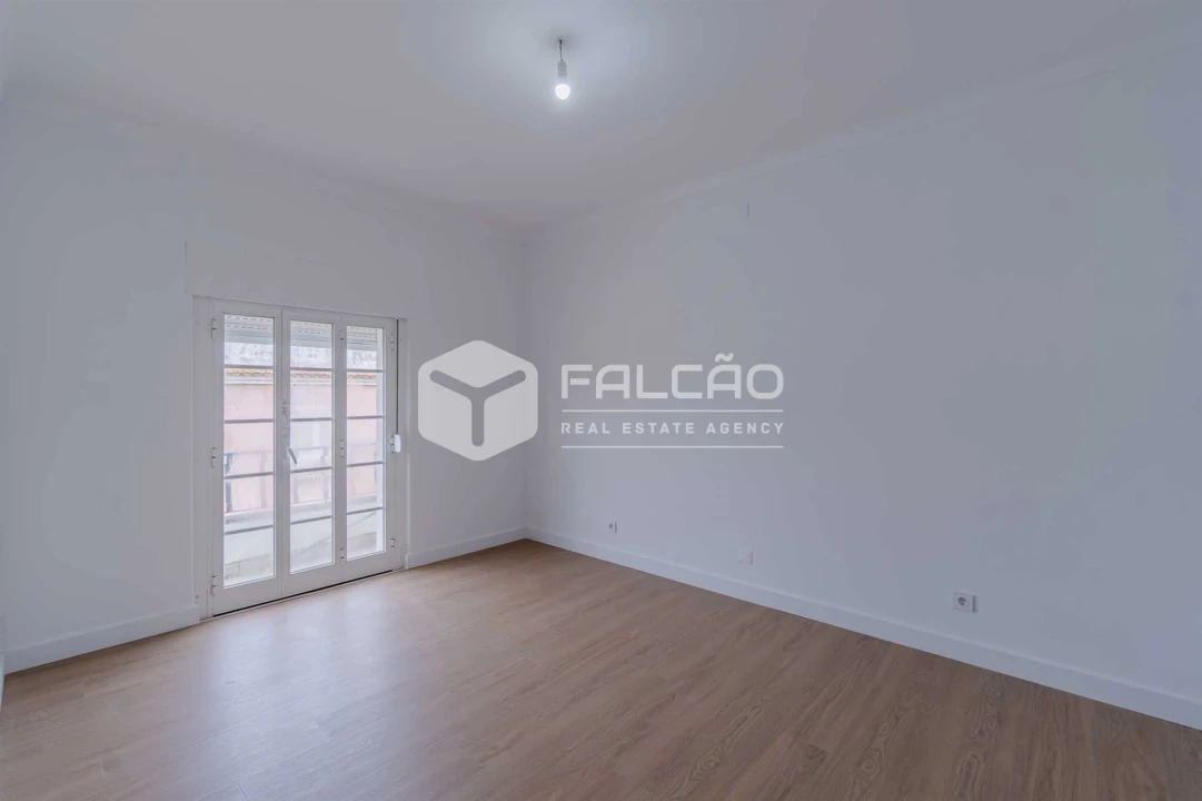 Apartamento T3 para Venda em Marvila, Ribeira Santarém, São Salvador, São Nicolau Foto 4