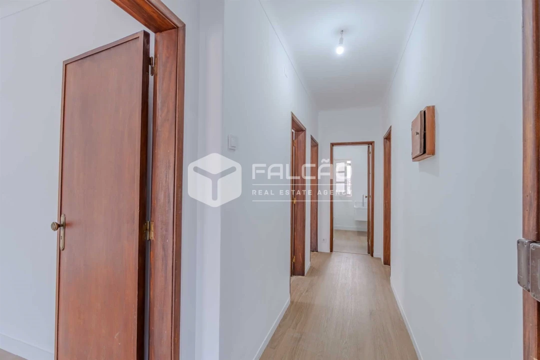 Apartamento T3 para Venda em Marvila, Ribeira Santarém, São Salvador, São Nicolau Foto 3